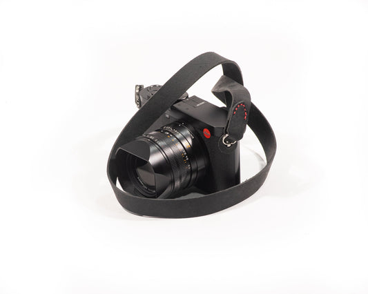 Minimalist camera strap with split rings - Kohutt™ | Threadworks