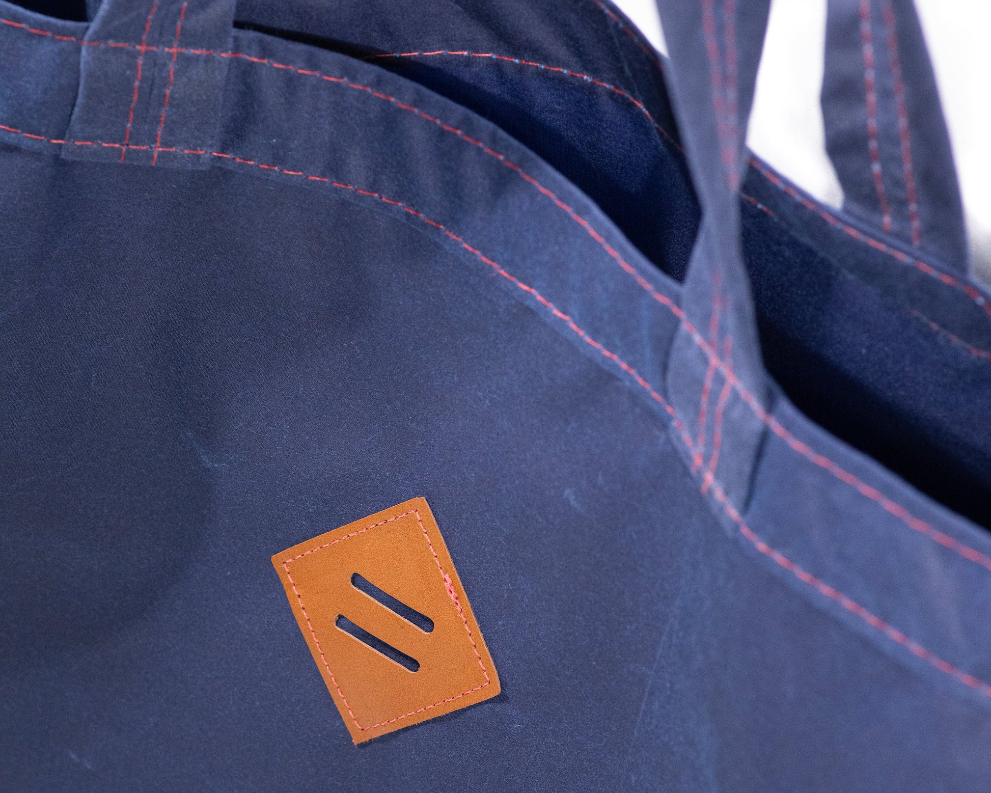 Oilskin Field Tote - Kohutt™