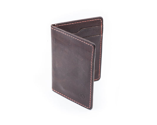 Vertical wallet in chocolate - Kohutt™ | Borne of the Sea